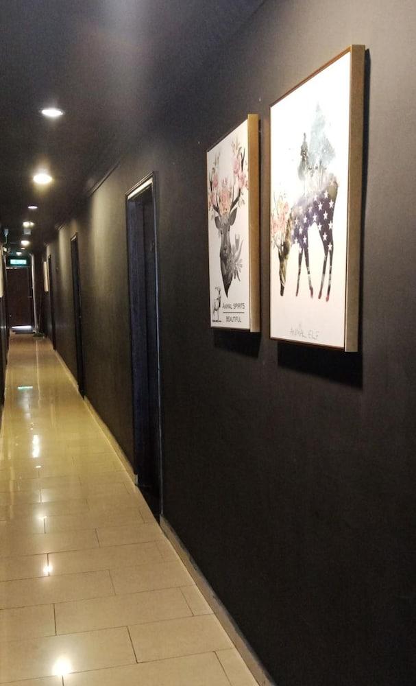 T Hotel Johor Bahru Skudai Exterior photo