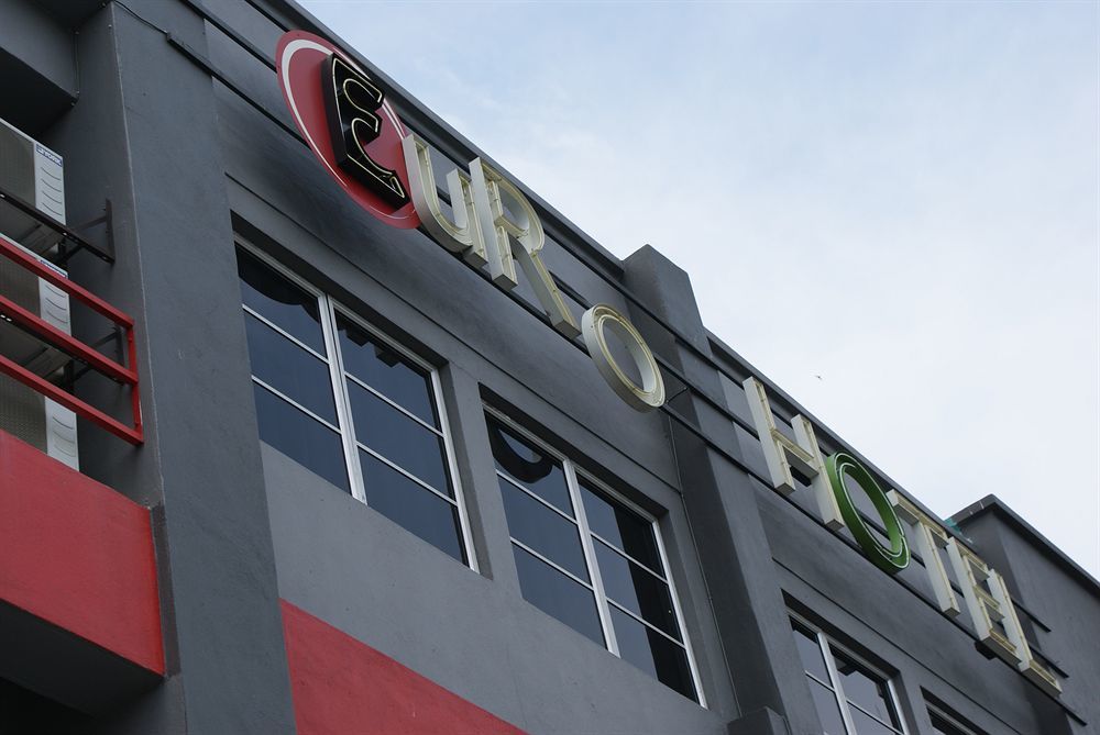 T Hotel Johor Bahru Skudai Exterior photo