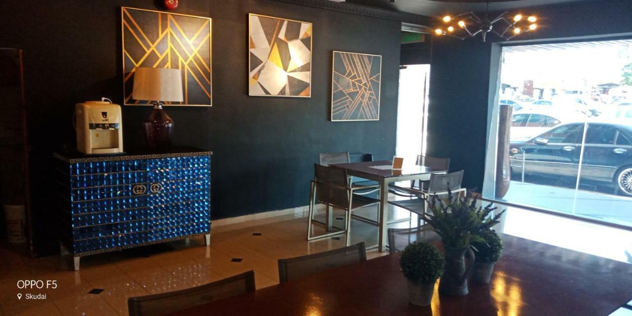 T Hotel Johor Bahru Skudai Exterior photo